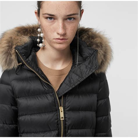 detachable faux fur trim hooded puffer coat burberry